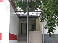 Входная группа вид спереди