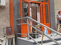 Ремонт входа в магазин