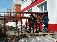 На фото строительство и ремонт